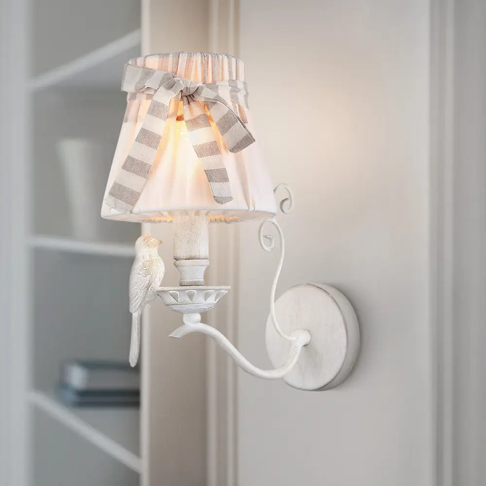 Бра Maytoni коллекция Bird ARM013-01-W | Интернет магазин Масса Мебель