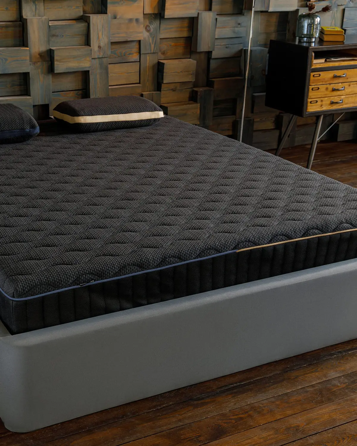 Матрас двуспальный ортопедический с двумя сторонами жесткости DreamDuet, MASSA