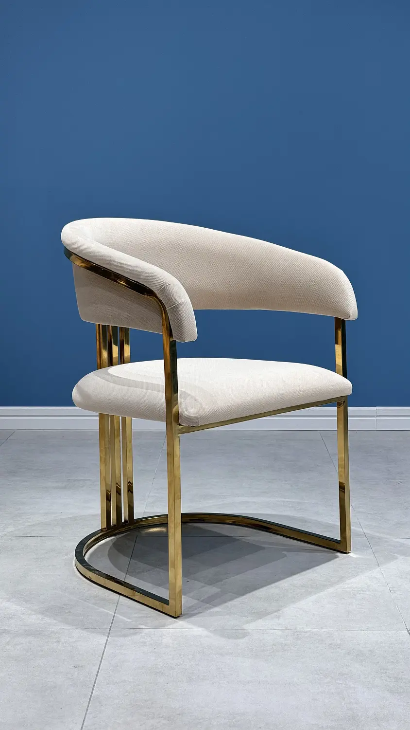 Стул мягкий Биен белый велюровый - золотой каркас, MASSA