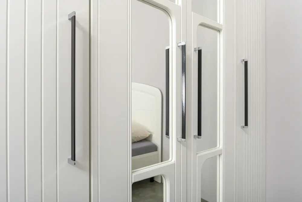 Шкаф двухстворчатый с зеркалами 13.329  Валенсия белый/шагрень (Mob) | Интернет магазин Масса Мебель