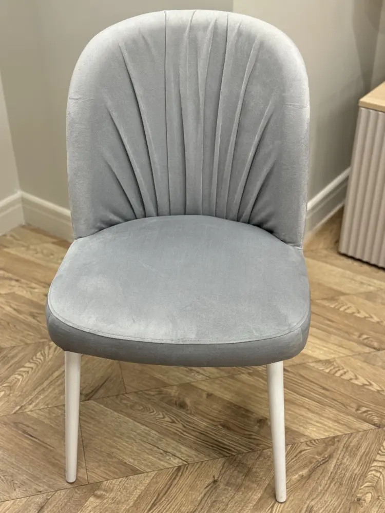 Стул мягкий Рози-s металл белый/3Velu 52 СКЛ. (VIS) Выставочный образец | Интернет магазин Масса Мебель