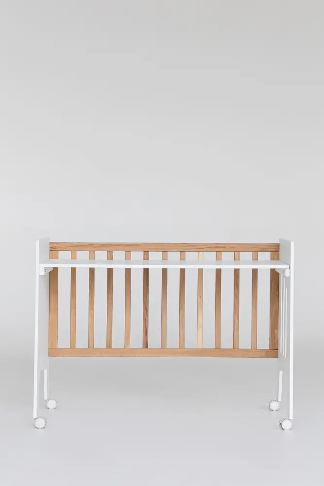 Кроватка-стол Mia белый/дерево (ANT)  