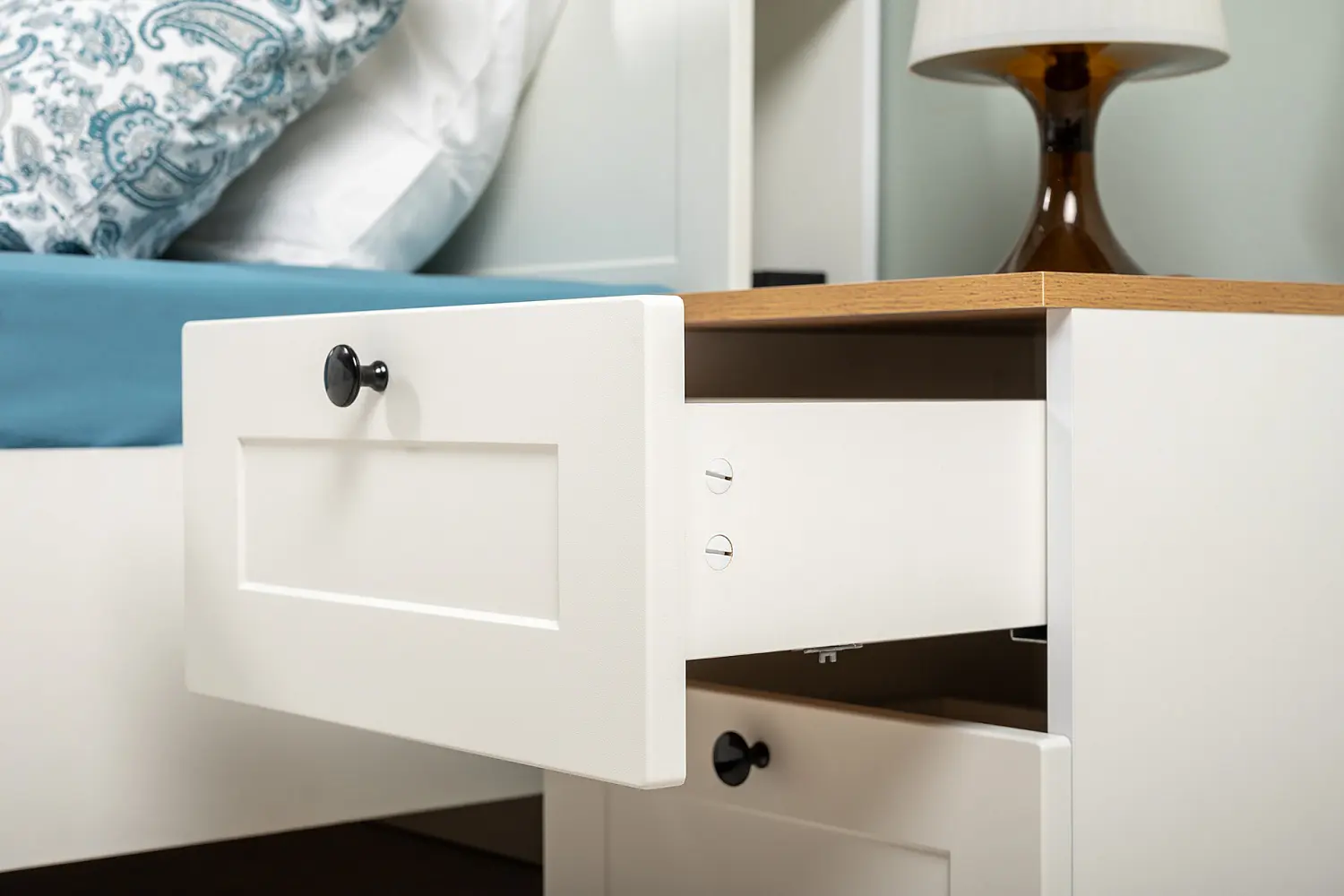 Комплект мебели в спальню Остин №2 Белый/Дуб золотой (Mob)