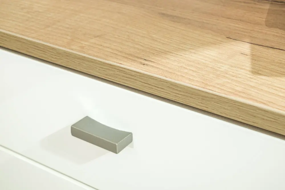 Комод Фиджи 1200 с 4 ящиками (Дуб Золотой/Белый) ЛД - интернет магазин Масса Мебель