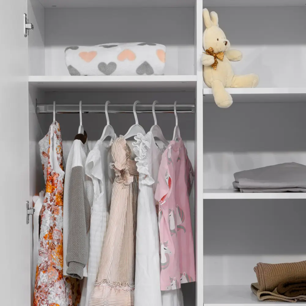 Шкаф распашной Fiora белый (ANT) 