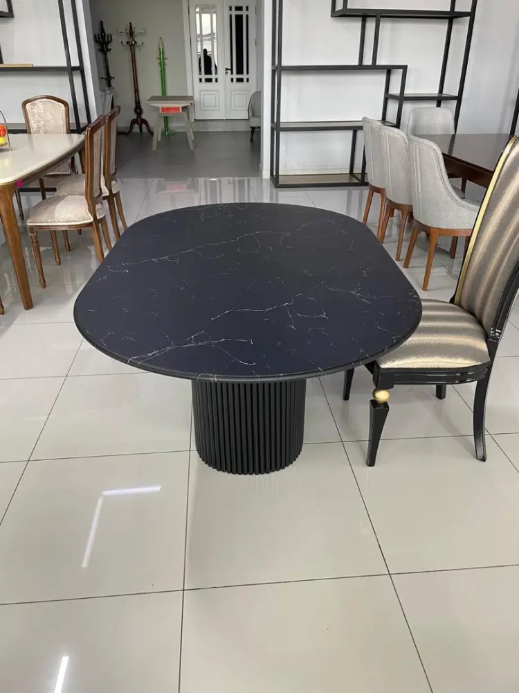 Стол обеденный Конса (Черный)