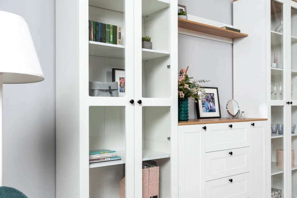 Шкаф-витрина Остин 16.394.02  Белый шагрень/Дуб Золотой (Mob) | Интернет магазин Масса Мебель