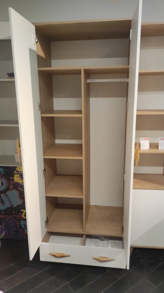 Шкаф двухстворчатый коллекция 2+2 (POP) 