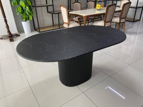 Стол обеденный Конса (Черный)