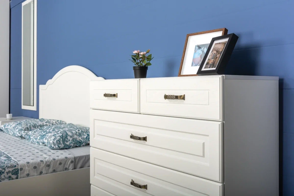 Комплект мебели в спальню Ливерпуль №2 белый ясень/ваниль (Mob) | Интернет магазин Масса Мебель