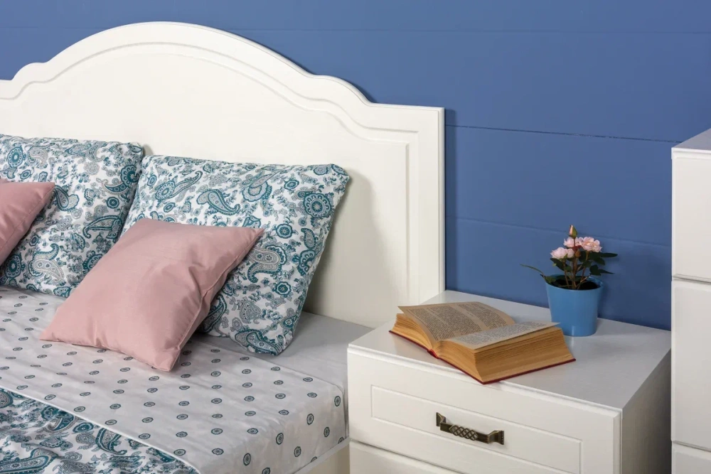 Комплект мебели в спальню Ливерпуль №2 белый ясень/ваниль (Mob) | Интернет магазин Масса Мебель